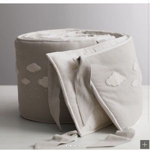 BOUCLÉ CLOUD CRIB BUMPER